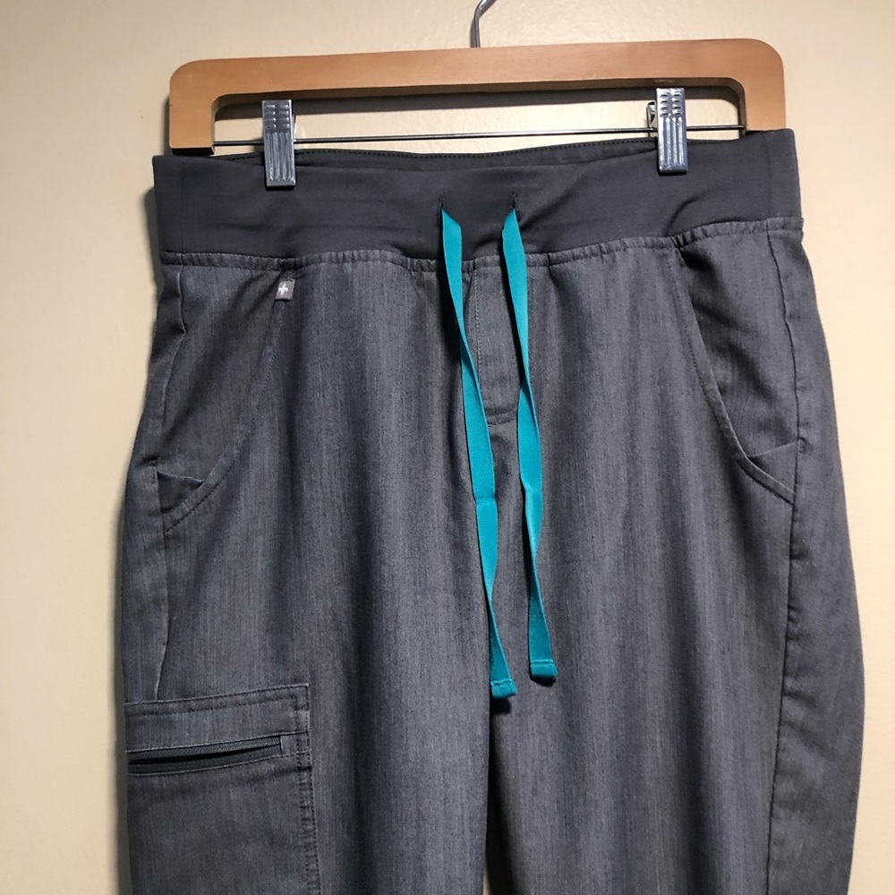 FIGS Zamora Jogger Teal and Gray size Small/Tall